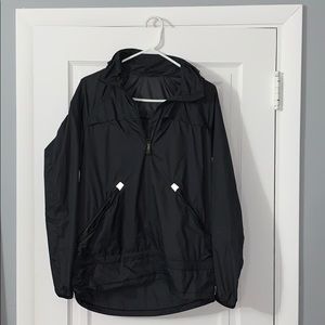 Lululemon wind breaker